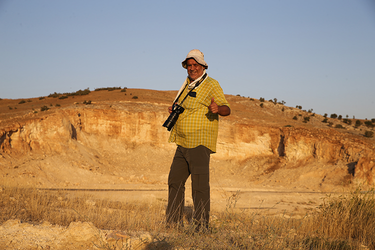 Siirtli taksicinin akılalmaz hikayesi! Kelebekler hayatını değiştirdi 6