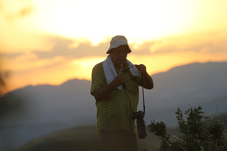 Siirtli taksicinin akılalmaz hikayesi! Kelebekler hayatını değiştirdi 5