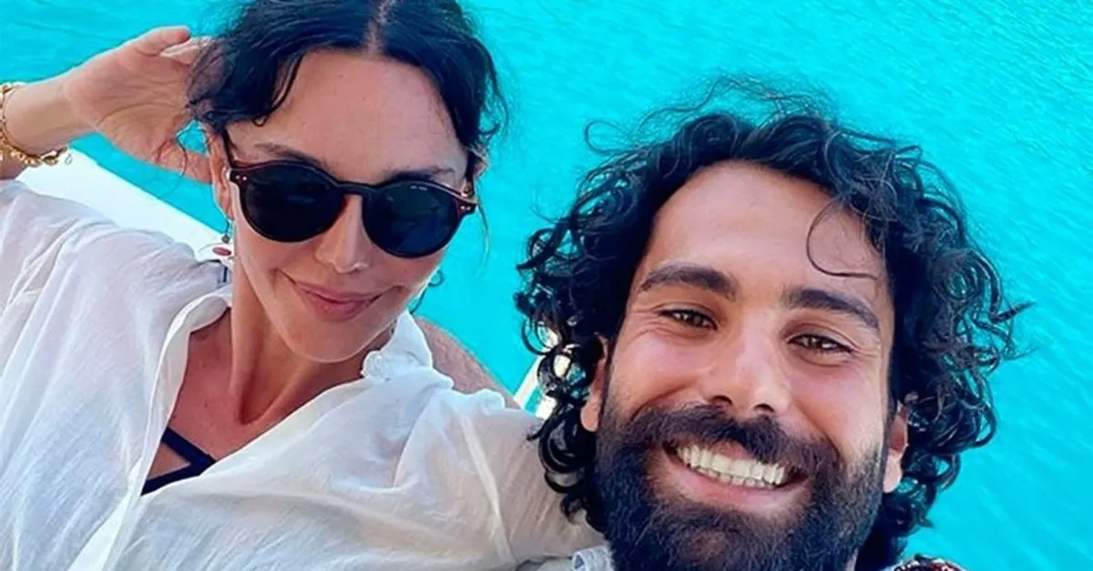 Hande Ataizi Dinç Aydoğdu