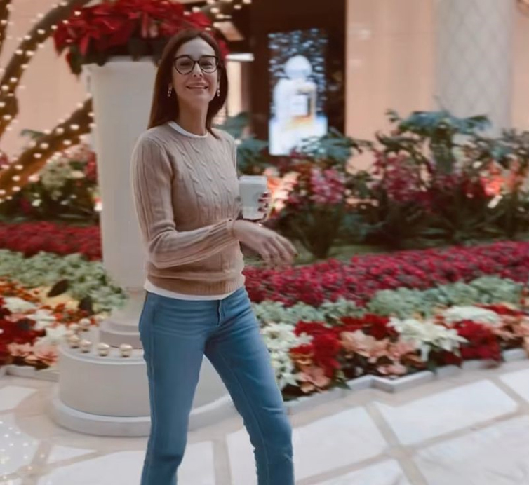 Arzum Onan'a kim der 51 yaşında! Arzum Onan güzelliği ve fiziğiyle mest etti 2