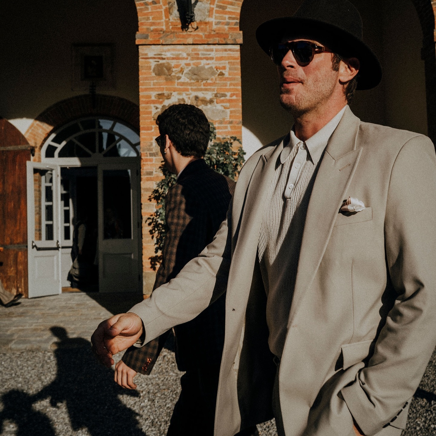 Tüm gözler onların üzerinde! Kıvanç Tatlıtuğ ve Başak Dizer'den Toskana tarzı 8