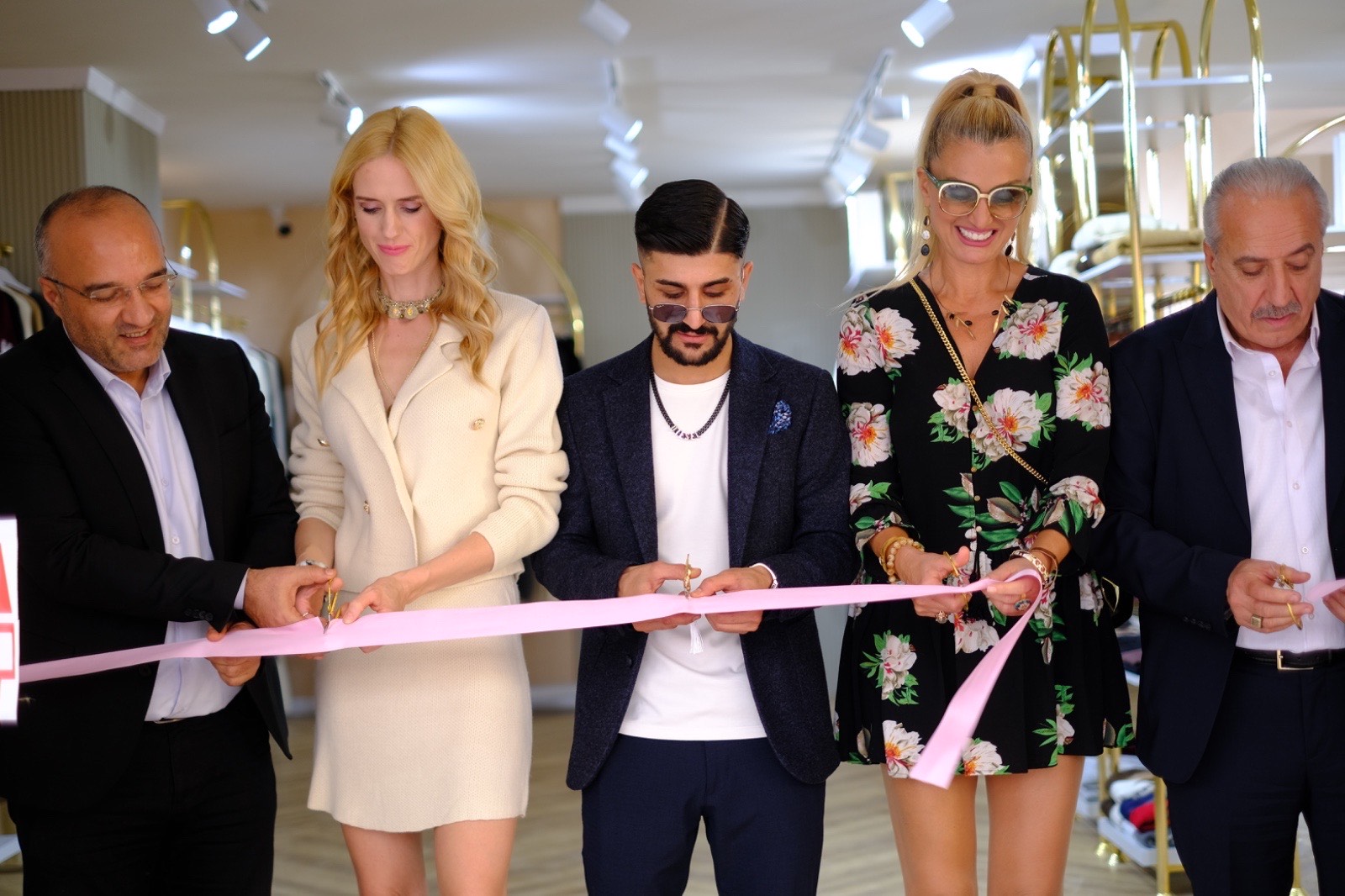 Wilma Elles, Tuğba Özay, Arzu Yanardağ3