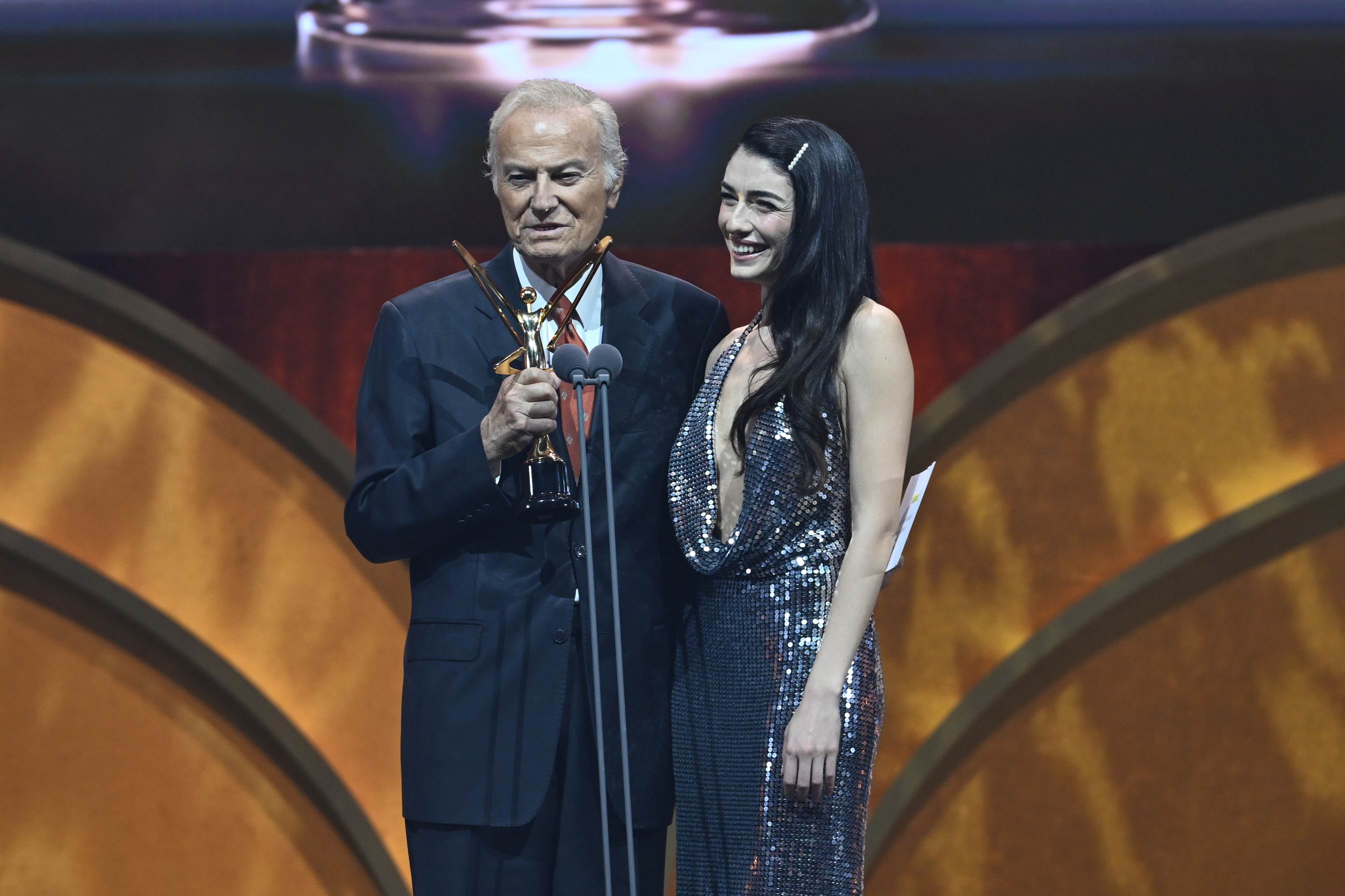 50. Yılında Pantene Altın Kelebek Ödülleri Sahiplerini Buldu 22