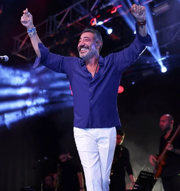 Ünlülerin yılbaşı konser ücretleri dudak uçuklattı 9