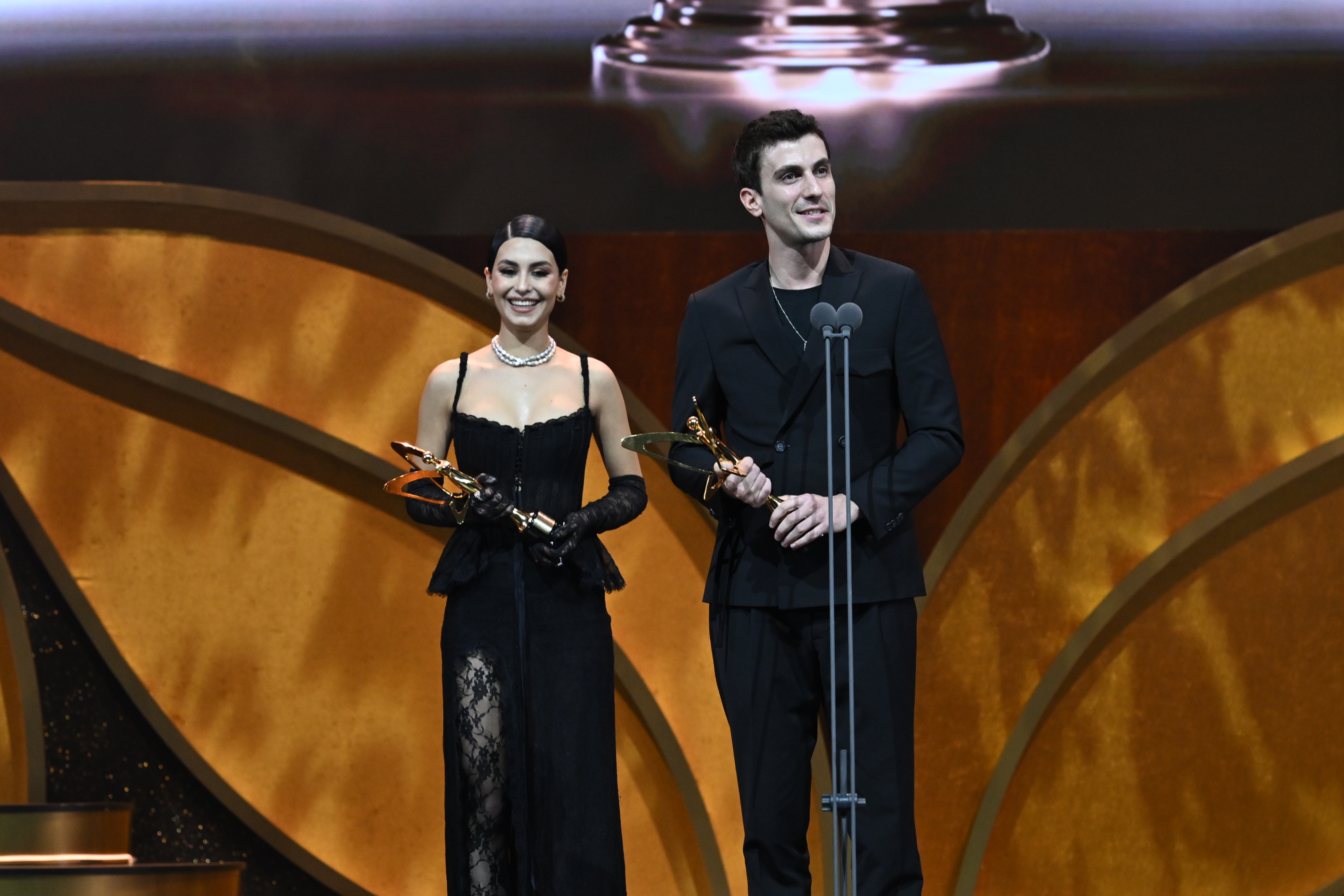 50. Yılında Pantene Altın Kelebek Ödülleri Sahiplerini Buldu 3