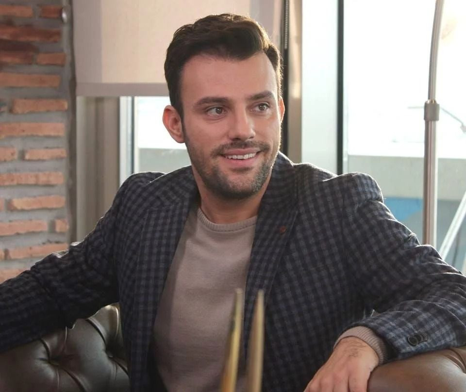 Salih Bademci Nin Esi Istanbullu Ge H A Z4