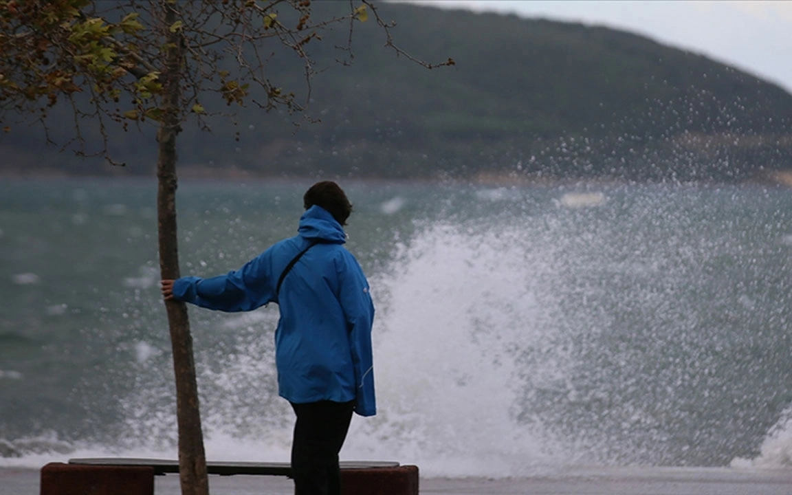 Yağmur ve soğuk hava çok sert geliyor! 45 il için yeni uyarı! 11 Aralık 2024 hava durumu tahminleri 9