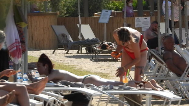 aslıhan güner üstsüz fotoğrafları