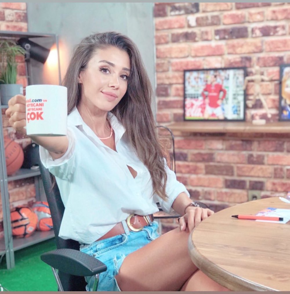 beIN SPORTS sunucusu Zeynep Özdemir kimdir? Kaç yaşında, nereli, Instagram ve Twitter hesabı