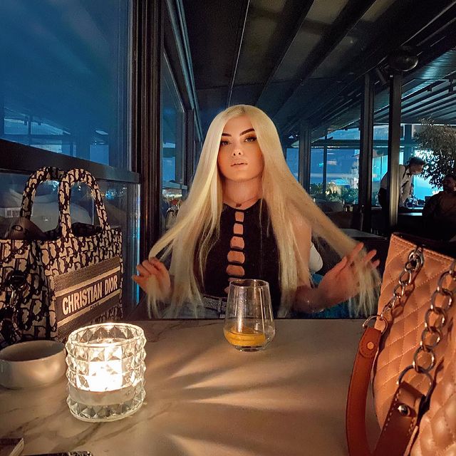 konuşanlar damla gezen