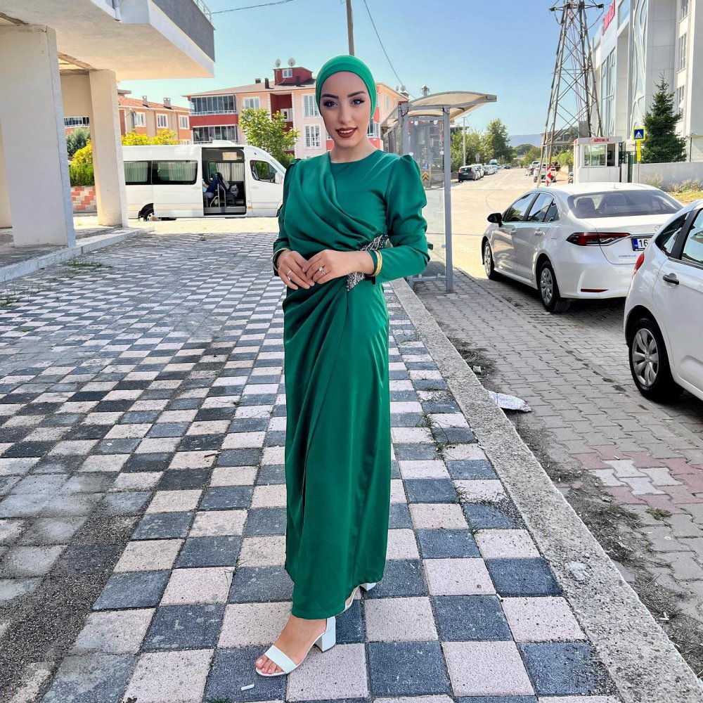 Gelin Evi Neslihan kimdir? Neslihan İnce Instagram hesabı