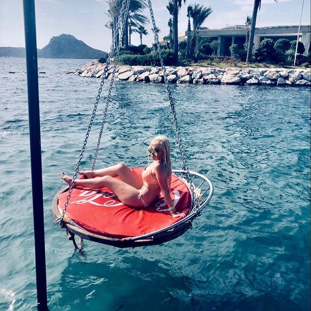 konuşanlar damla gezen