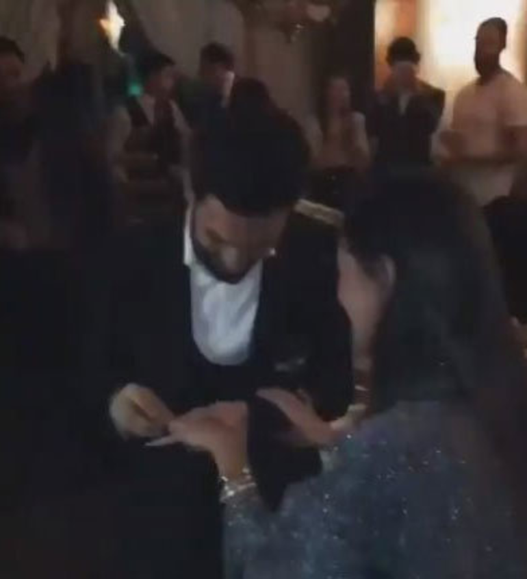 arda turan evlilik teklifi