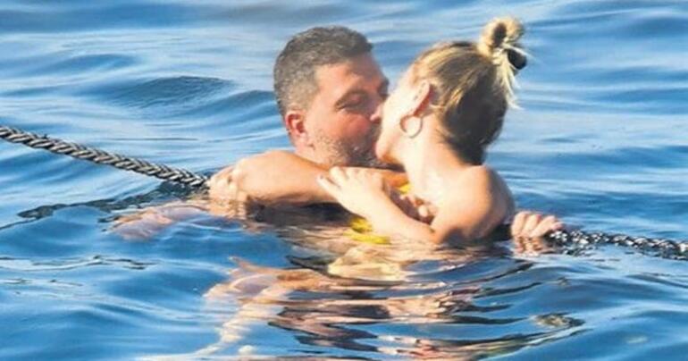 ece erken Şafak Mahmutyazıcıoğlu öpüşme