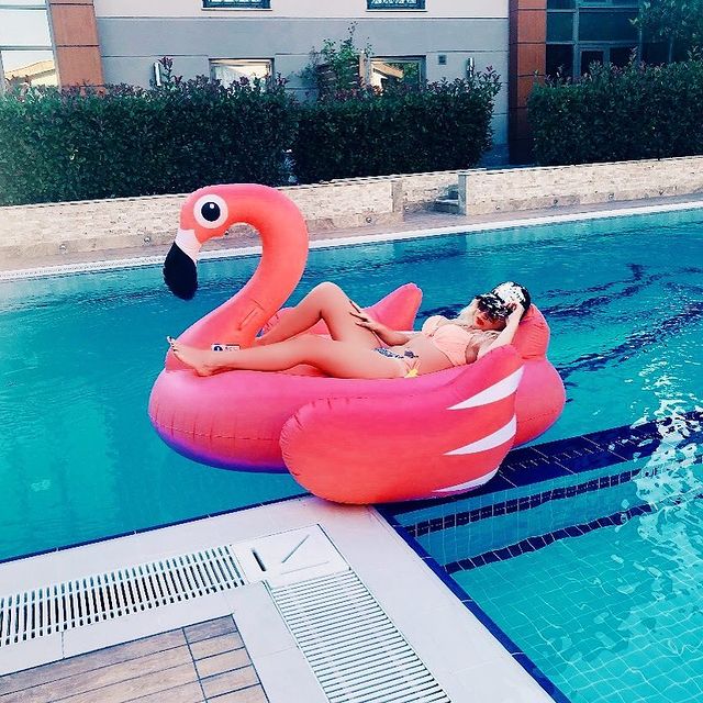 konuşanlar damla gezen