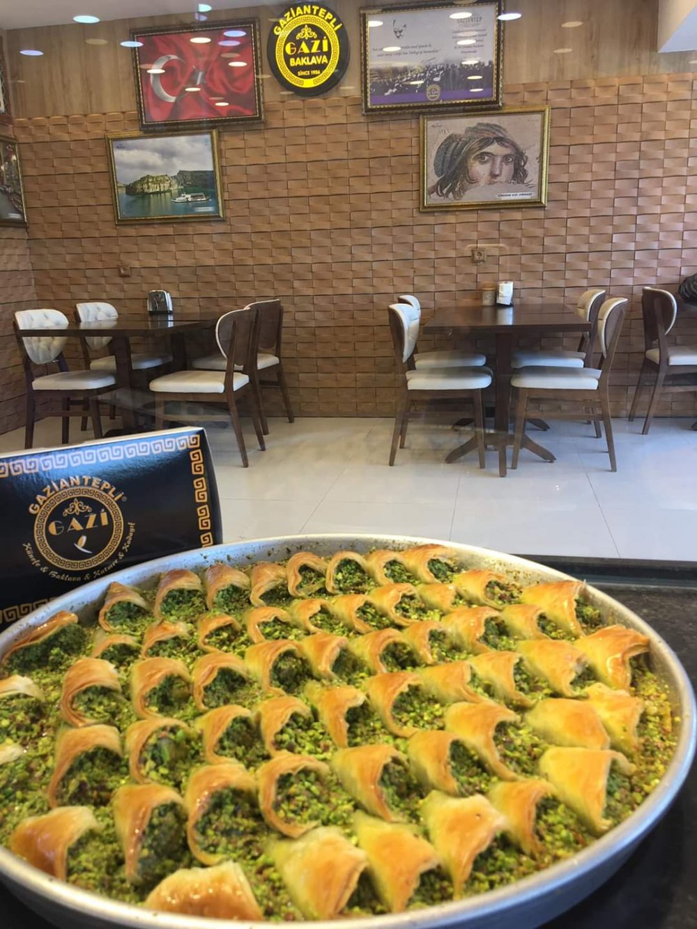 Gazi Künefe Baklava
