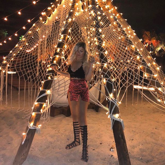 konuşanlar damla gezen