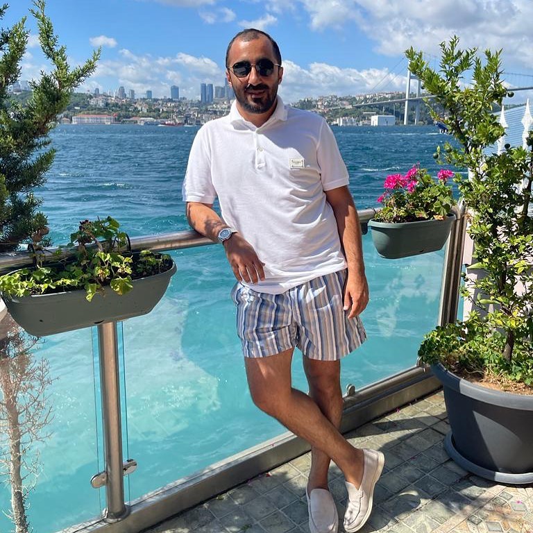 Konuşanlar Ali Murat Zarei kimdir? Instagram hesabı var mı