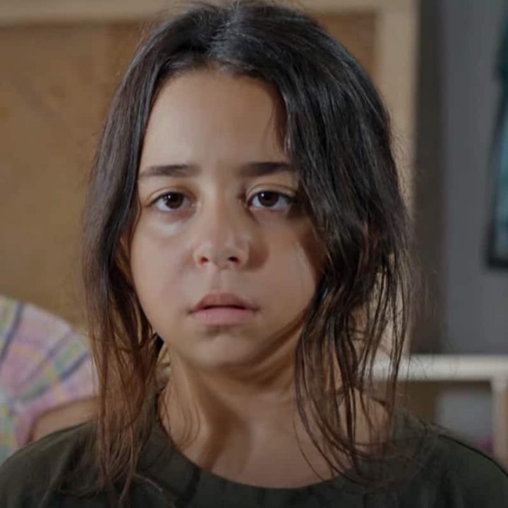 çocukluk mavi kimdir?