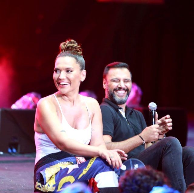 demet akalın konser