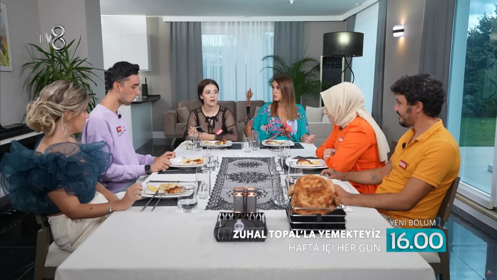 Zuhal Topal'la Yemekteyiz Dilara