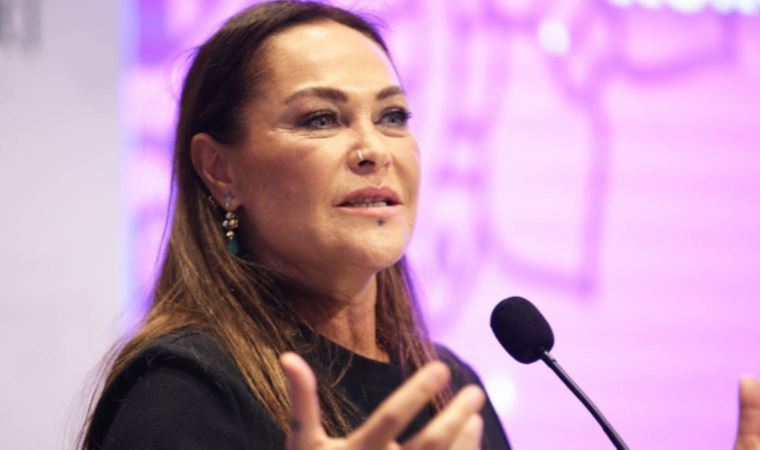 hülya avşar simşt