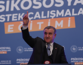 Bakan Bak: 'Spor şehri Bursa'ya yakışan yatırımlarımıza devam edeceğiz"