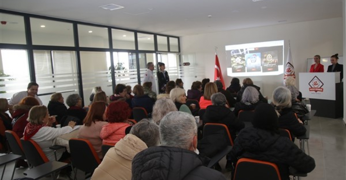 Eğitim ve Öğretimi Destekleme Derneği üyeleri, Eskişehir'in projelerini yerinde inceledi