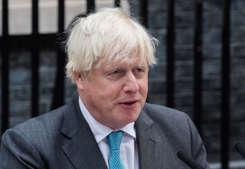 Eski İngiltere Başbakanı Johnson'dan Fransa, Almanya ve İtalya'ya eleştiri