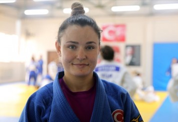Milli judocu İrem Korkmaz, Avrupa Açık Kupası'nda gümüş madalya kazandı