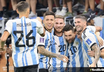 Arjantin, Dünya Kupası'nda adını çeyrek finale yazdırdı