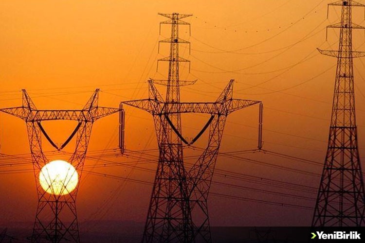Türkiye'nin elektrik kurulu gücü 105 bin megavatı aştı