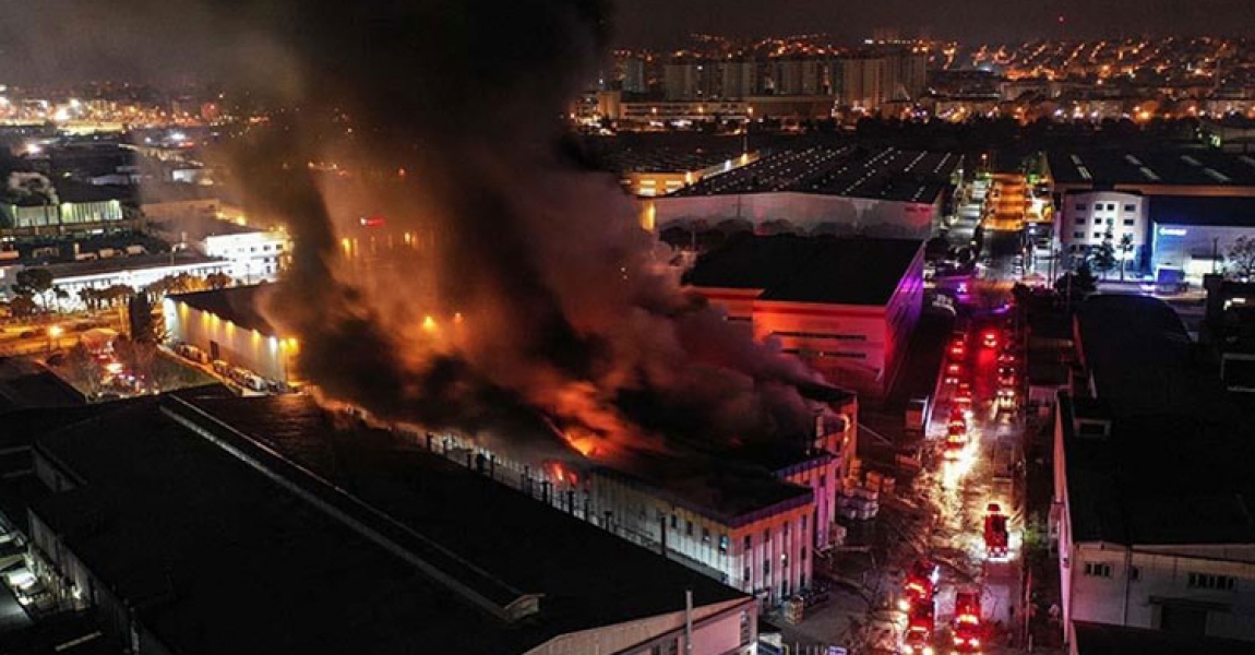 Bursa'da fabrikada çıkan yangın söndürüldü