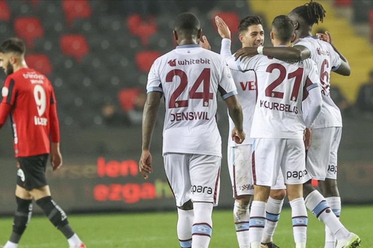 Trabzonspor deplasmanda Gaziantep FK'yi 3-1 yendi