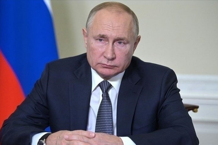 Putin, Ukrayna'nın enerji altyapısına Rus saldırılarıyla ilgili "çok gürültü" olduğunu söyledi