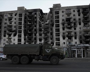 Rusya: Ukrayna ordusunun ABD silahı ile saldırısında Luhansk'ta 14 kişi öldü