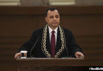 Anayasa Mahkemesi Başkanlığına Zühtü Arslan yeniden seçildi