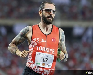 19. Akdeniz Oyunları'nda milli atlet Ramil Guliyev, 200 metre finalinde birinci oldu