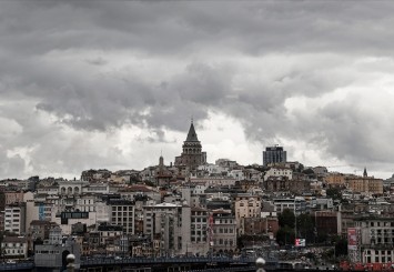 İstanbul'un birçok bölgesinde yağış etkili oluyor