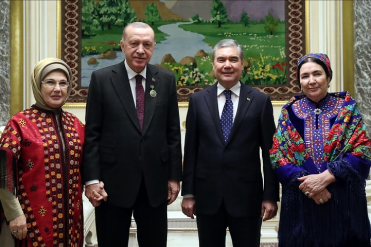 Emine Erdoğan'dan 'Türkmenistan' paylaşımı