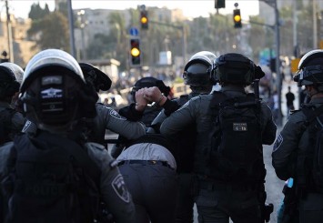 İsrail güçleri Batı Şeria'da 20 Filistinliyi gözaltına aldı