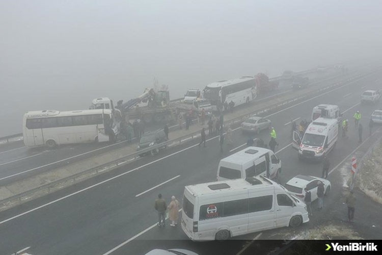 Ağrı'da zincirleme trafik kazası