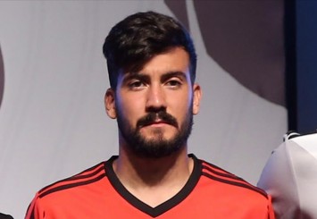 Beşiktaş Atakan Üner'i Ümraniyespor'a kiraladı