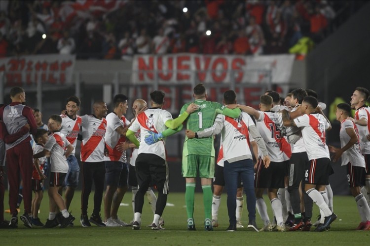 River Plate ligin bitimine 3 hafta kala şampiyonluğunu ilan etti