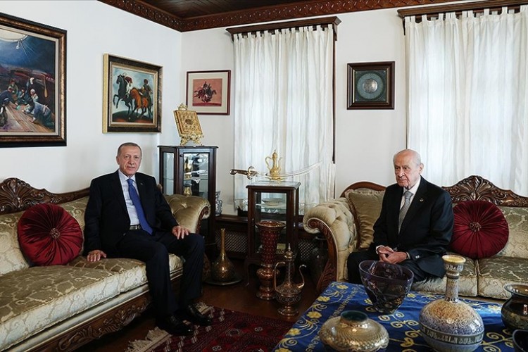 Cumhurbaşkanı Erdoğan Devlet Bahçeli ile bir araya geldi