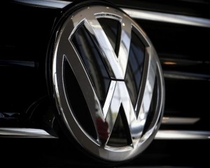 Volkswagen'in araç teslimatı çip sıkıntısıyla kasımda yüzde 31,5 geriledi