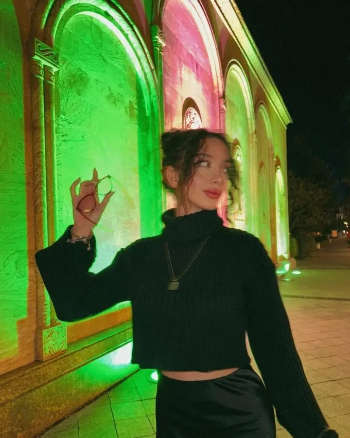 Merve Cin Kimdir? Kaç Yaşında, Nereli, Instagram Hesabı, Boyu Kilosu Kaç, Sevgilisi Kim? 6