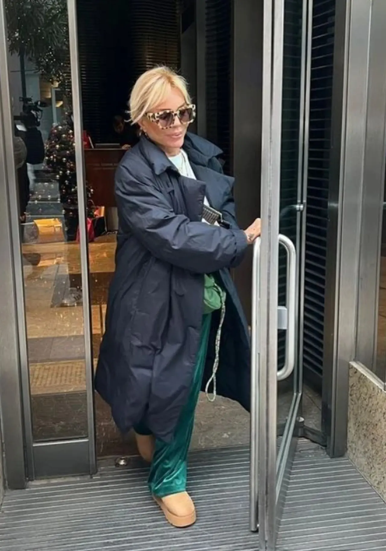 Ajda Pekkan’ın Kardeşi Semiramis, Küslük Dedikodularını Bitirdi 1