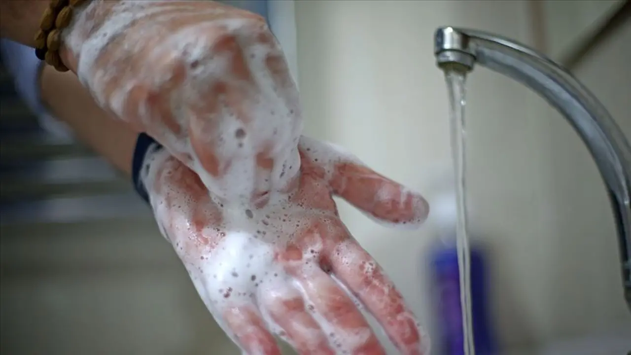 Uzmanlar Uyardı: HMPV Bronşit ve Zatürreye Dönüşebiliyor! Artan Salgınlar Hakkında Merak Edilenler 6