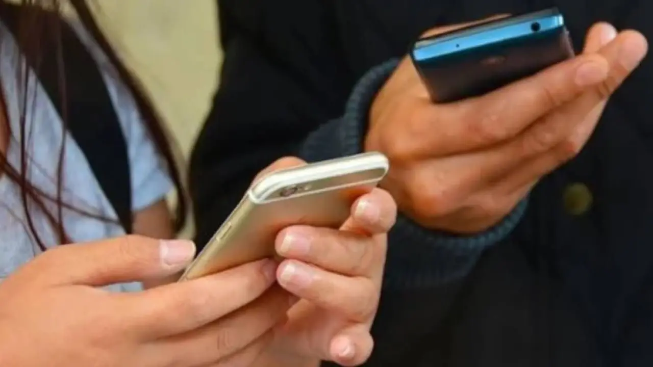 Eski Telefon Kullananlara WhatsApp Şoku! İşte Destek Almayacak Modeller, 1 Şubat’tan İtibaren WhatsApp Yok! 1